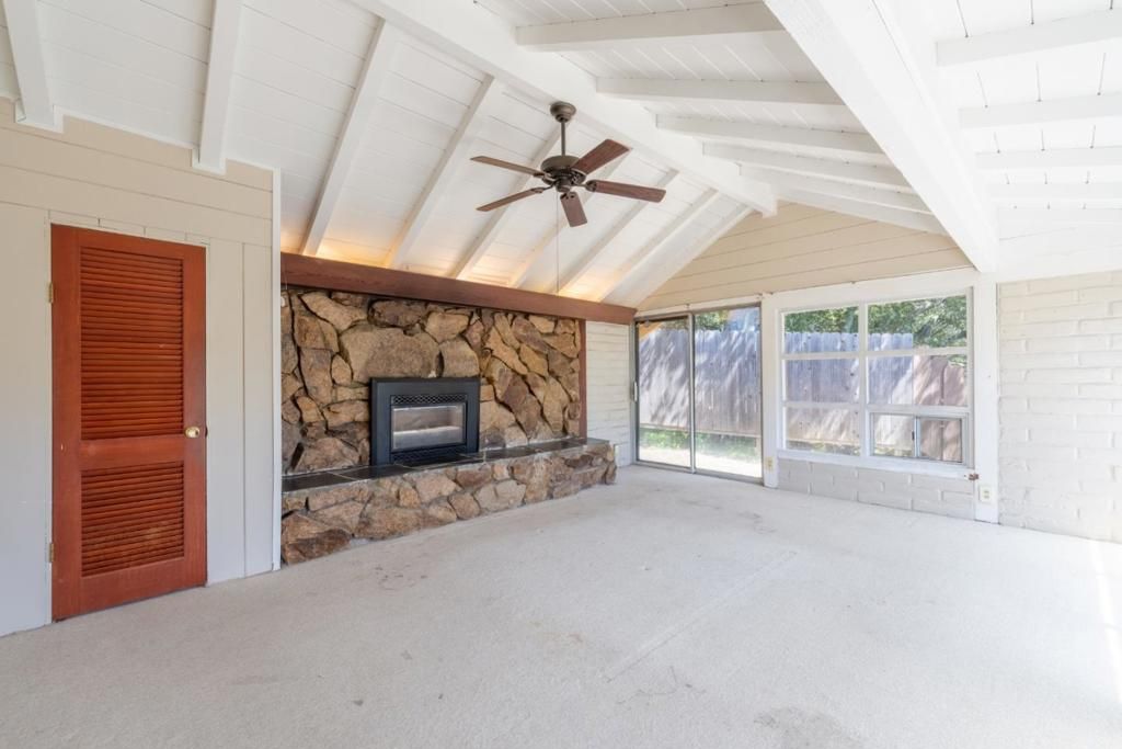 Image 6 of property listing at 72 Los Laureles Grade, Carmel Valley, CA 93924