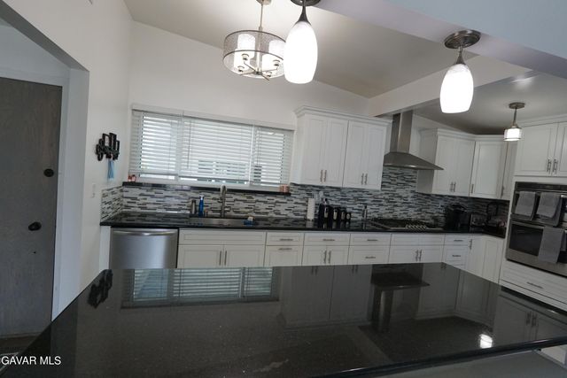 9327 Stanwin Avenue, Arleta, CA 91331