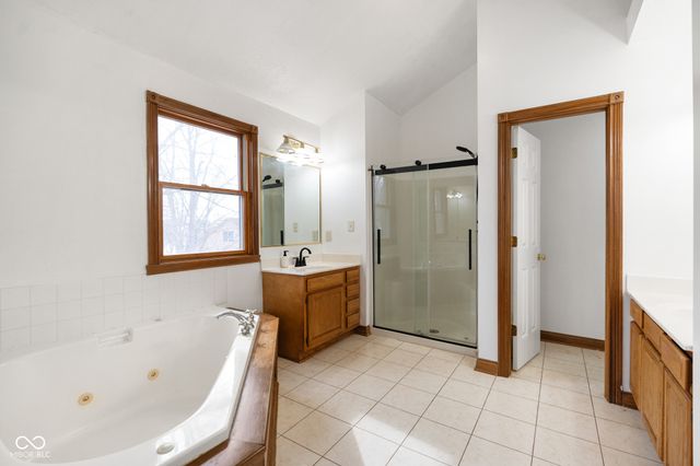 237 Edgewood Court, Pittsboro, IN 46167