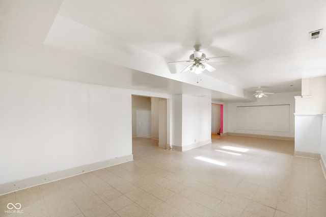 237 Edgewood Court, Pittsboro, IN 46167