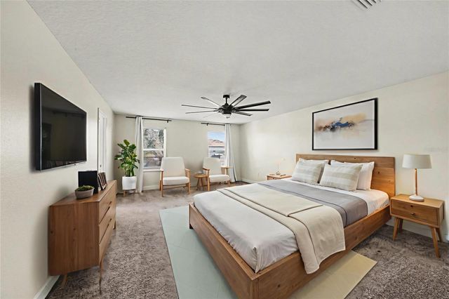 10233 NEWMINSTER LOOP, Ruskin, FL 33573