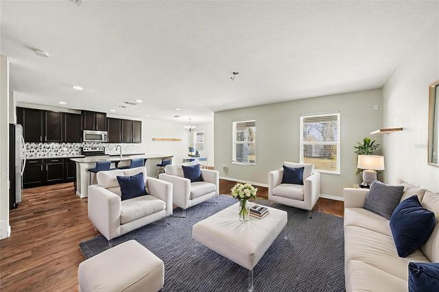 10233 NEWMINSTER LOOP, Ruskin, FL 33573