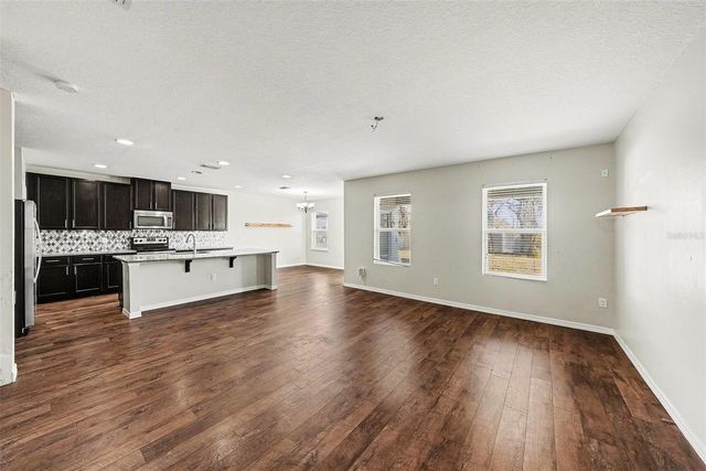 10233 NEWMINSTER LOOP, Ruskin, FL 33573