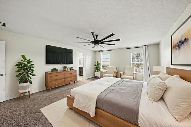 10233 NEWMINSTER LOOP, Ruskin, FL 33573