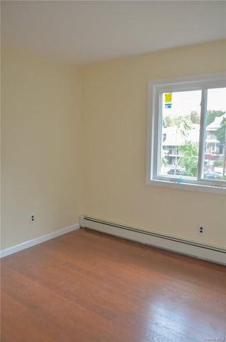 11 Elm Street 2nd Floor, Sleepy Hollow, NY 10591