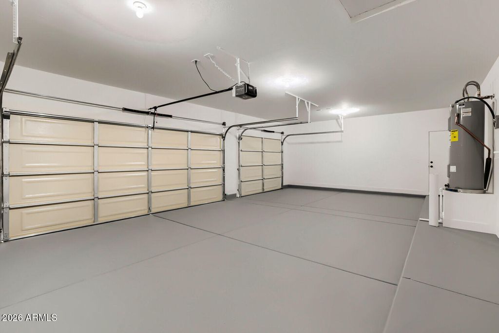 Image 23 of property listing at 38420 W BUCKEYE Road, Tonopah, AZ 85354