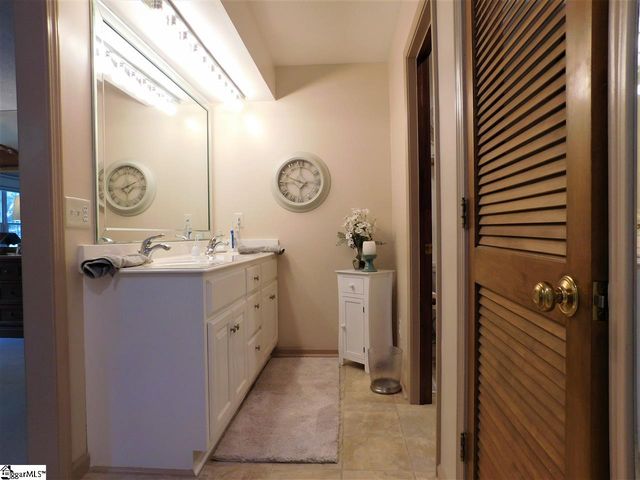 102 Lex Court, Greer, SC 29651