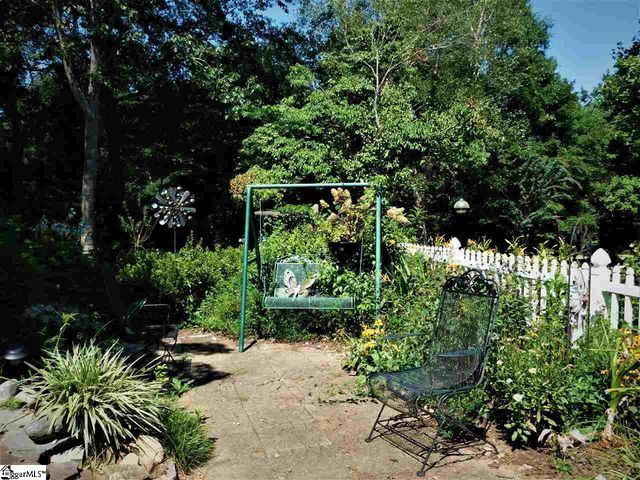 102 Lex Court, Greer, SC 29651