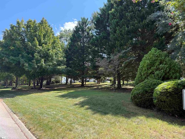 102 Lex Court, Greer, SC 29651