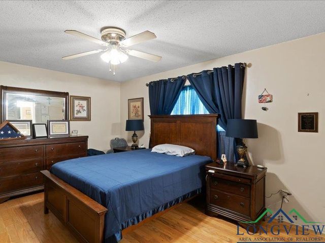 1009 Sequoyah LN, Longview, TX 75605