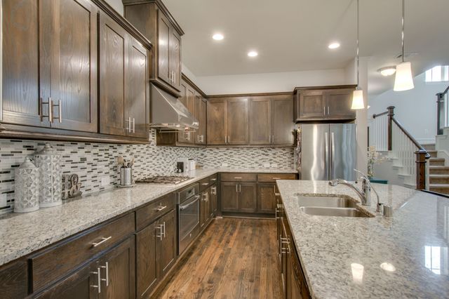 6638 Deleon Street, Irving, TX 75039