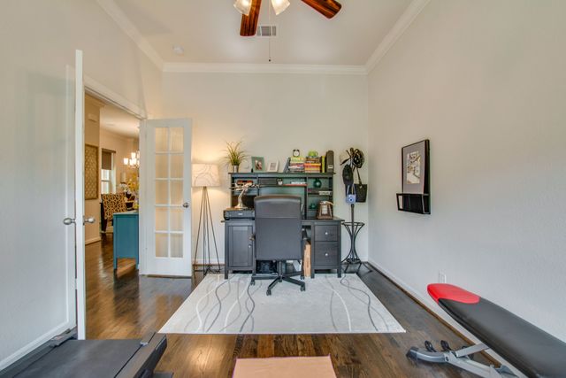 6638 Deleon Street, Irving, TX 75039