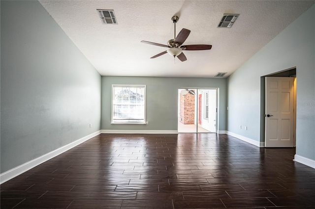 6930 POLEY CREEK DRIVE W, Lakeland, FL 33811