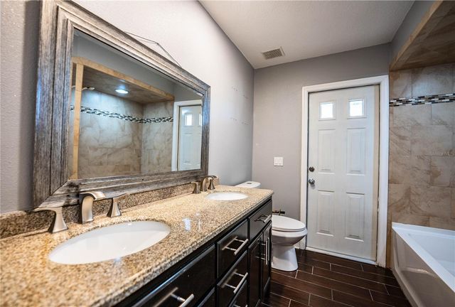 6930 POLEY CREEK DRIVE W, Lakeland, FL 33811