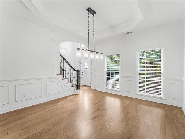 5610 N Hillbrooke Trace, Alpharetta, GA 30005