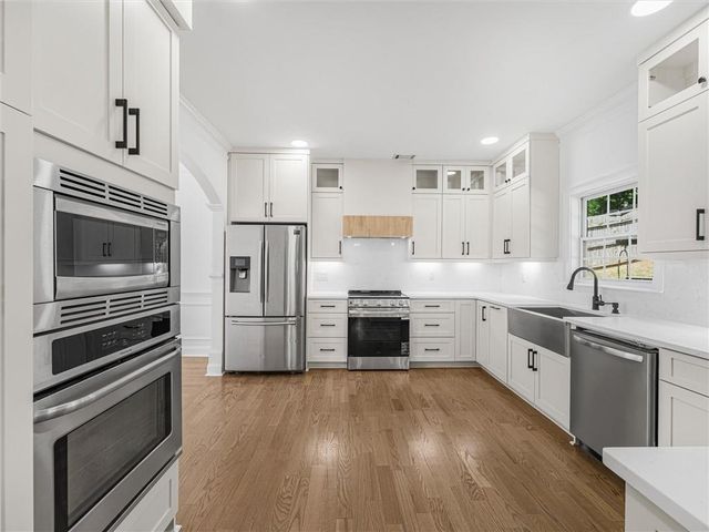 5610 N Hillbrooke Trace, Alpharetta, GA 30005