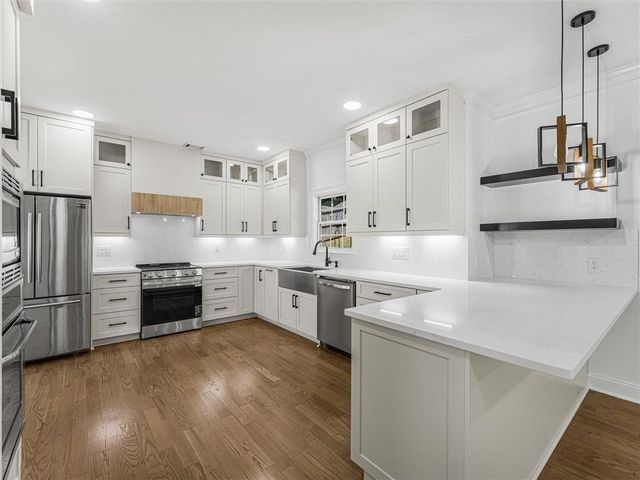 5610 N Hillbrooke Trace, Alpharetta, GA 30005