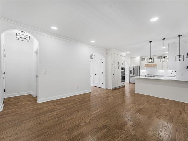 5610 N Hillbrooke Trace, Alpharetta, GA 30005