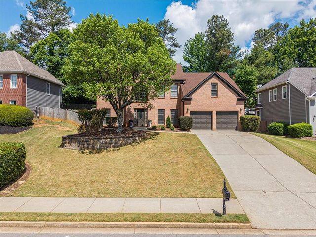 5610 N Hillbrooke Trace, Alpharetta, GA 30005