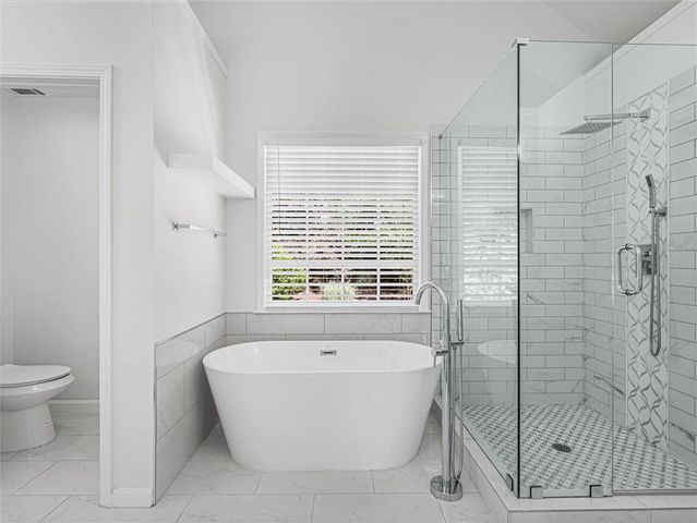 5610 N Hillbrooke Trace, Alpharetta, GA 30005