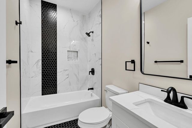 306 N Edwards, Wichita, KS 67203