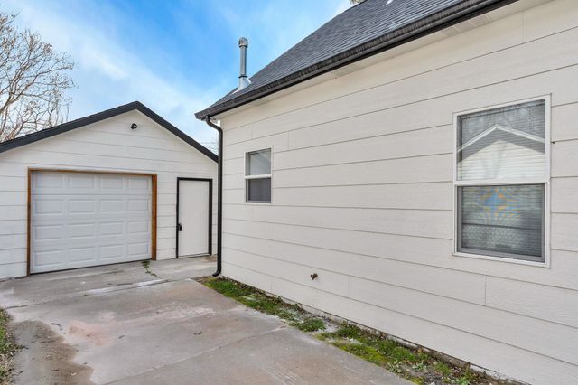 306 N Edwards, Wichita, KS 67203