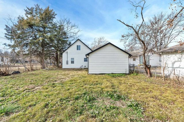 306 N Edwards, Wichita, KS 67203