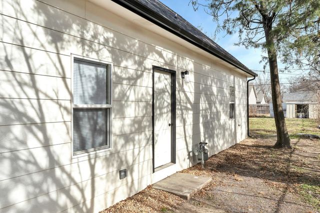 306 N Edwards, Wichita, KS 67203