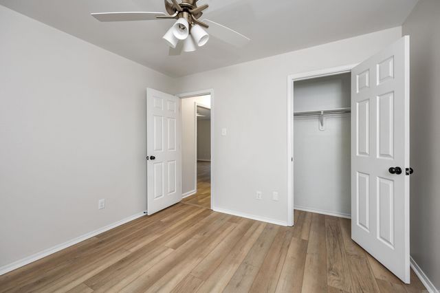 6 Meadow Ridge Loop, Maumelle, AR 72113