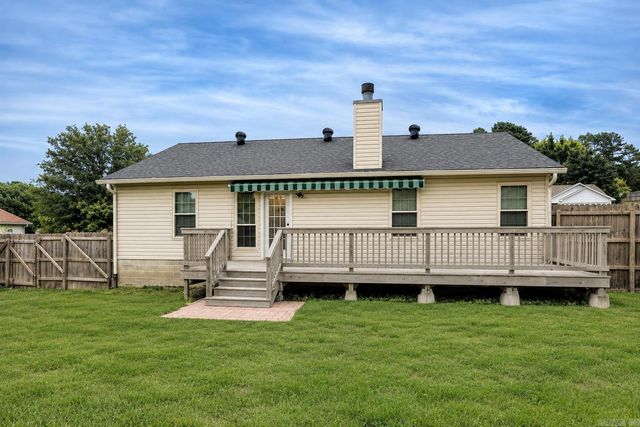 6 Meadow Ridge Loop, Maumelle, AR 72113