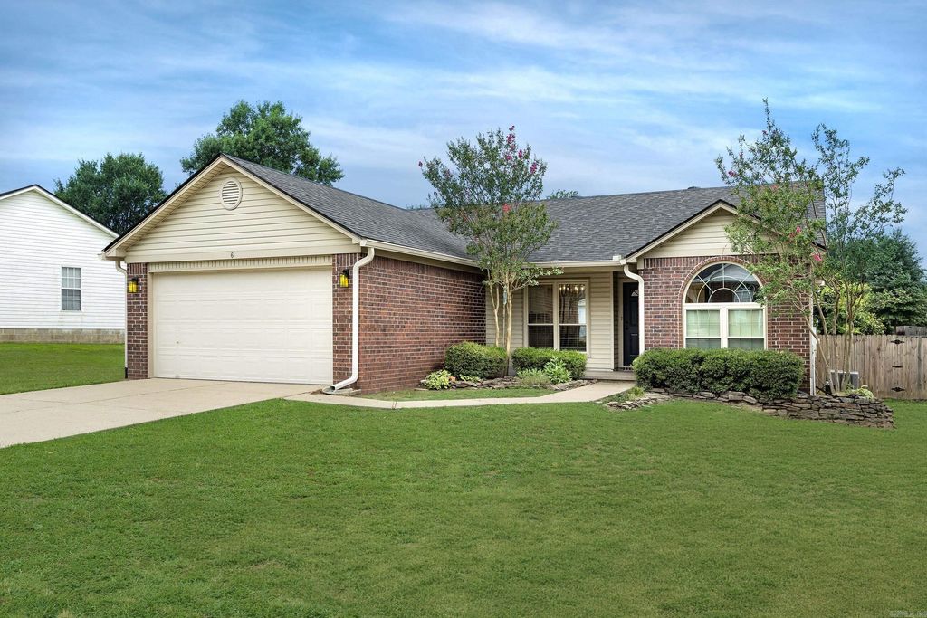 6 Meadow Ridge Loop, Maumelle, AR 72113