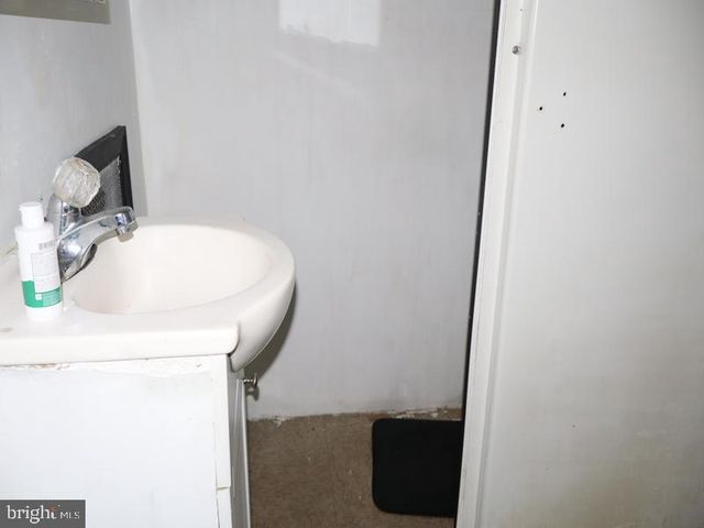2043 GRANITE ST, Philadelphia, PA 19124