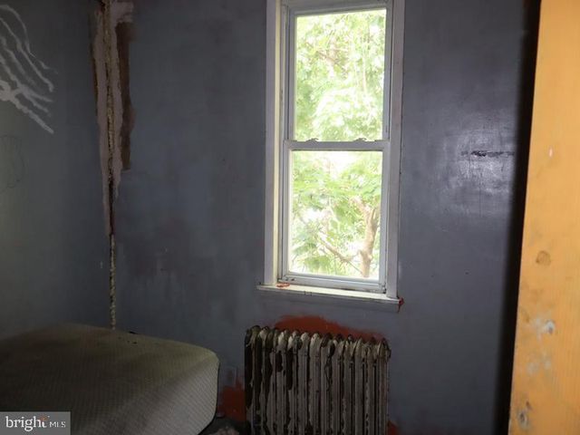 2043 GRANITE ST, Philadelphia, PA 19124