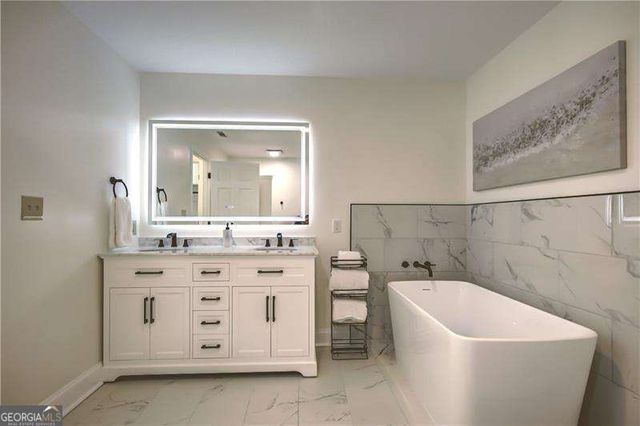 142 Carr Road, Lagrange, GA 30241