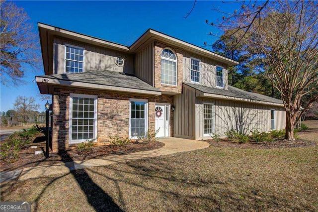 142 Carr Road, Lagrange, GA 30241