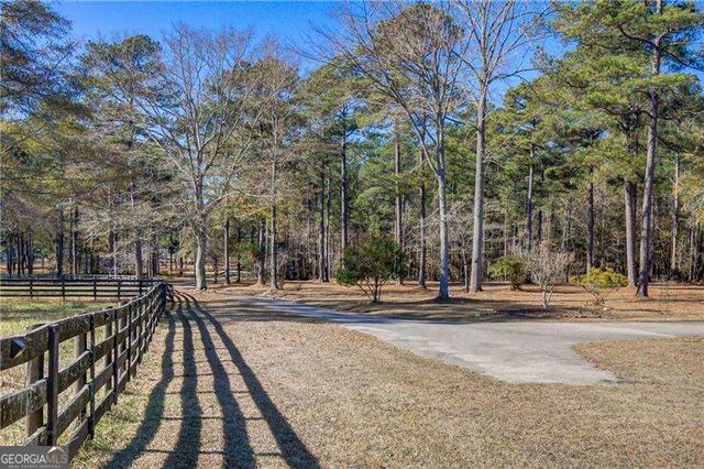 142 Carr Road, Lagrange, GA 30241