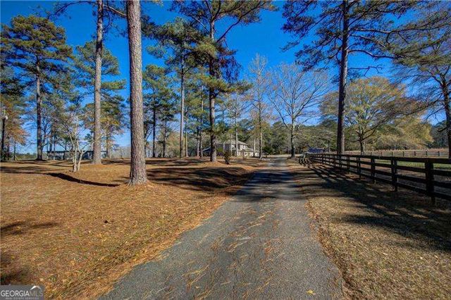 142 Carr Road, Lagrange, GA 30241