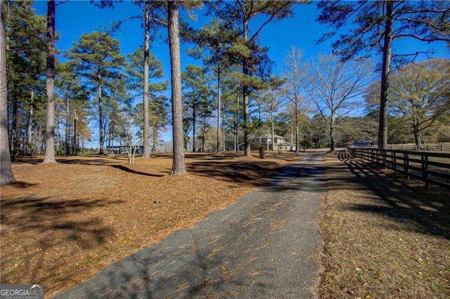 142 Carr Road, Lagrange, GA 30241