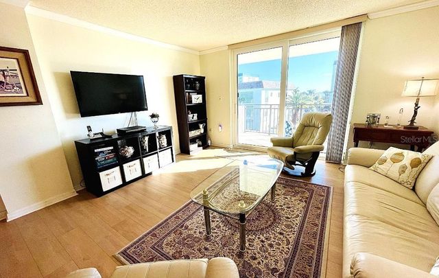 9 HAIG PLACE 312, Dunedin, FL 34698