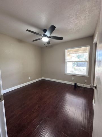 9051 Bramble Trail Way, Sacramento, CA 95826