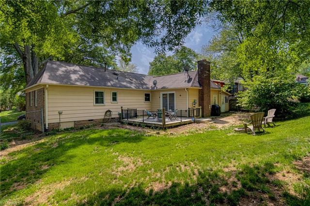 102 Capistrano Drive, Winston-salem, NC 27103