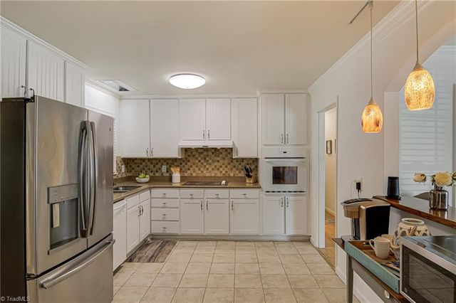 102 Capistrano Drive, Winston-salem, NC 27103