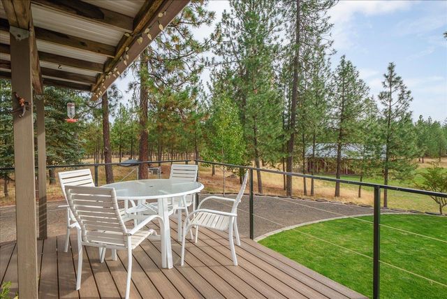 16413 W FOUR MOUND Rd, Nine Mile Falls, WA 99026