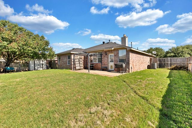609 Lonestar Park Lane, Ponder, TX 76259