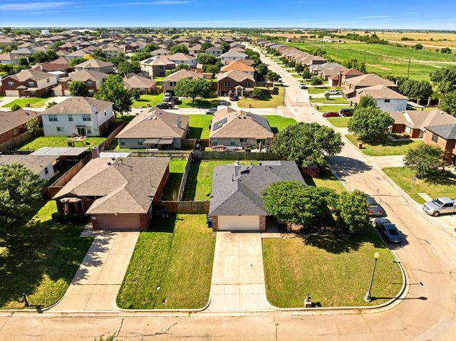 609 Lonestar Park Lane, Ponder, TX 76259