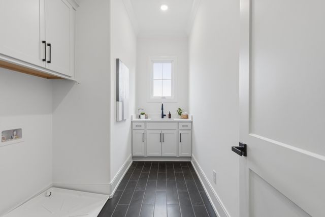 1016 Luxborough Dr, Hendersonville, TN 37075