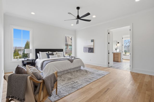 1016 Luxborough Dr, Hendersonville, TN 37075