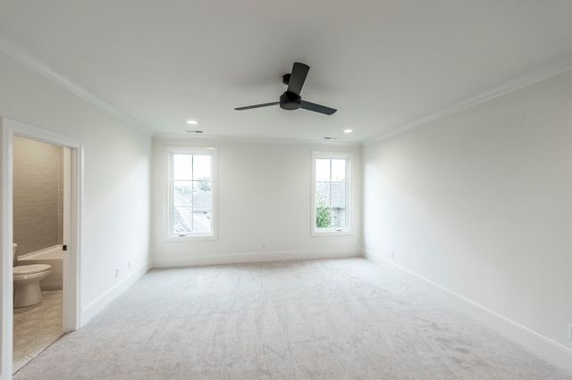 1016 Luxborough Dr, Hendersonville, TN 37075