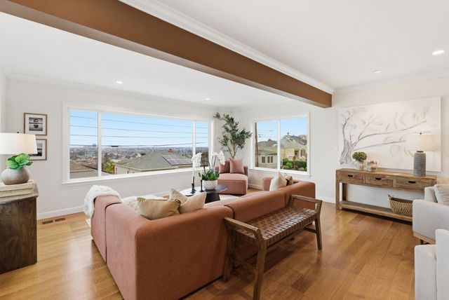 4030 Bayview Avenue, San Mateo, CA 94403