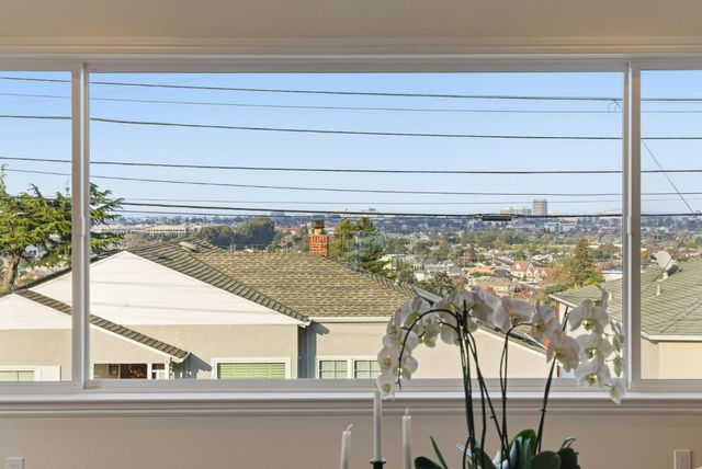 4030 Bayview Avenue, San Mateo, CA 94403
